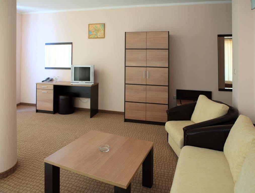 Hotel Bijou Rawda Zewnętrze zdjęcie