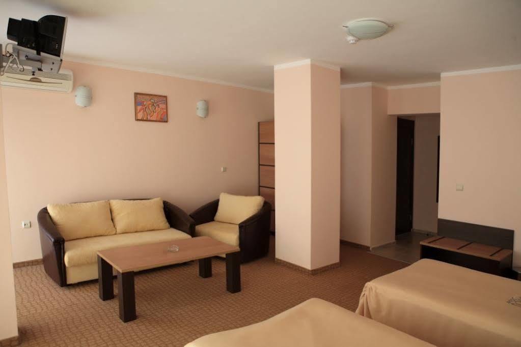 Hotel Bijou Rawda Zewnętrze zdjęcie