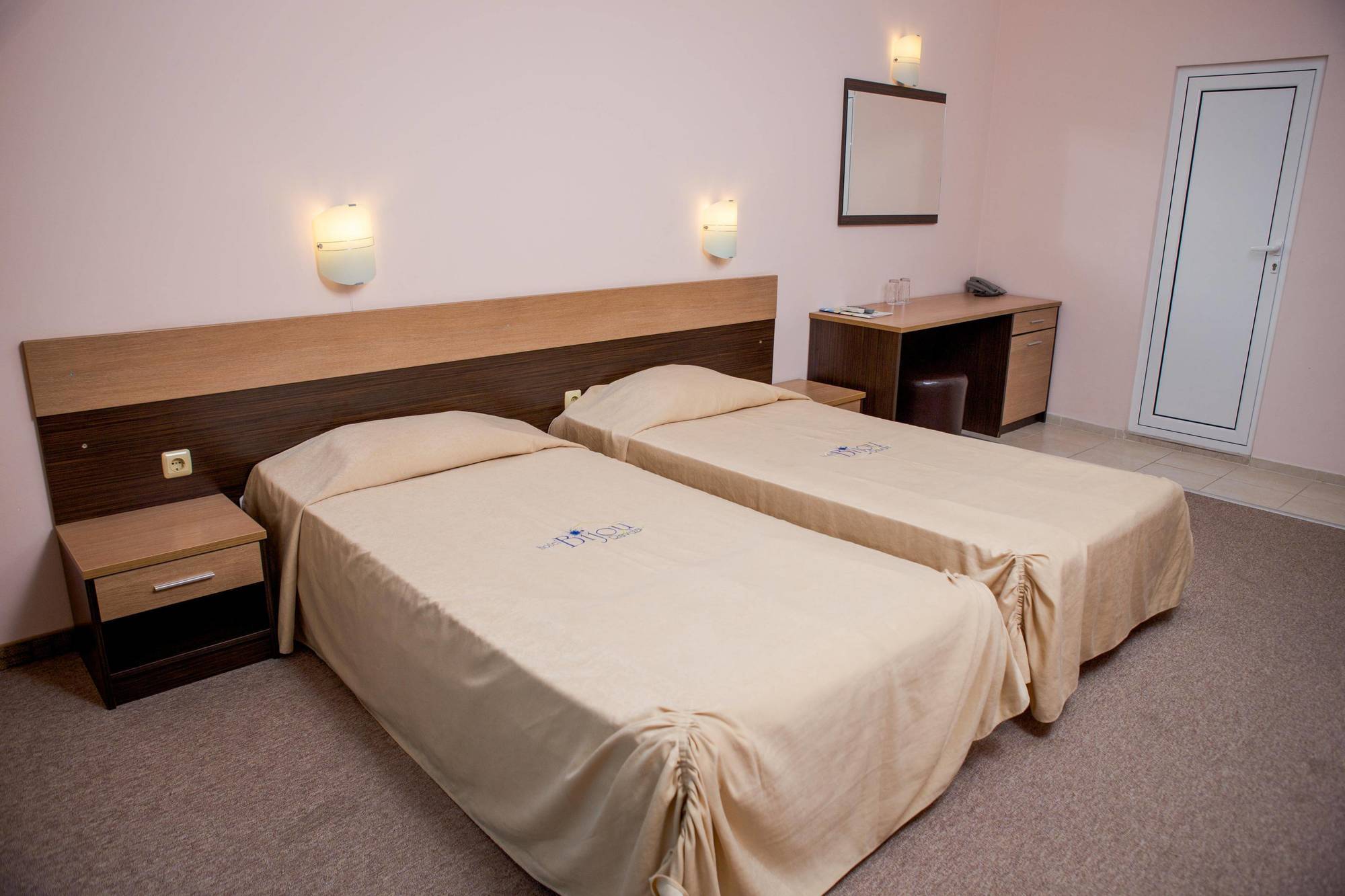 Hotel Bijou Rawda Zewnętrze zdjęcie